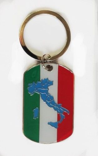 ITALY COUNTRY FLAG METAL KEYCHAIN .. NEW AND IN A PACKAGE