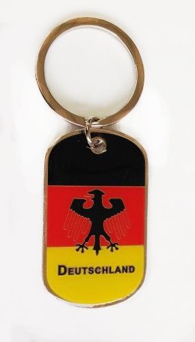 DEUTSCHLAND GERMANY WITH EAGLE COUNTRY FLAG METAL KEYCHAIN .. NEW AND IN A PACKAGE