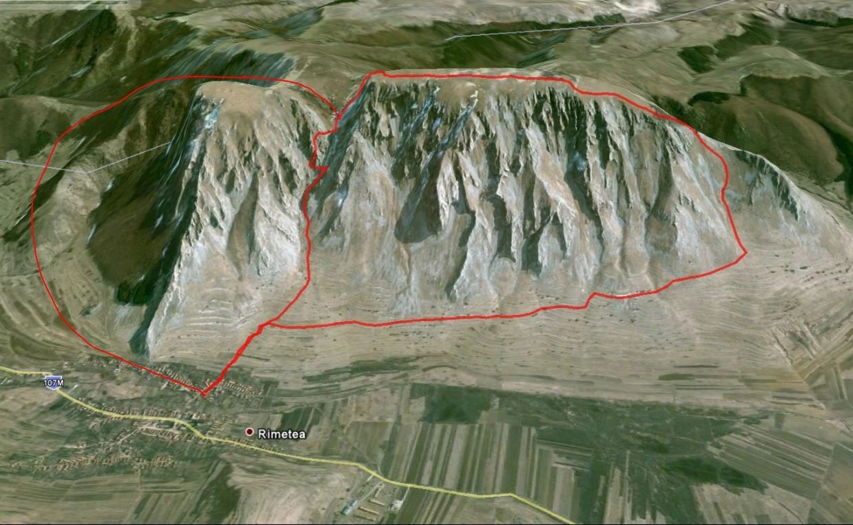 Aerial view of mountainous terrain near Rimetea with red outlines.