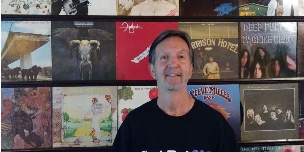 Songwriter Mike Bridges writes songs in country, rock, adult contemporary, R&B and blues.