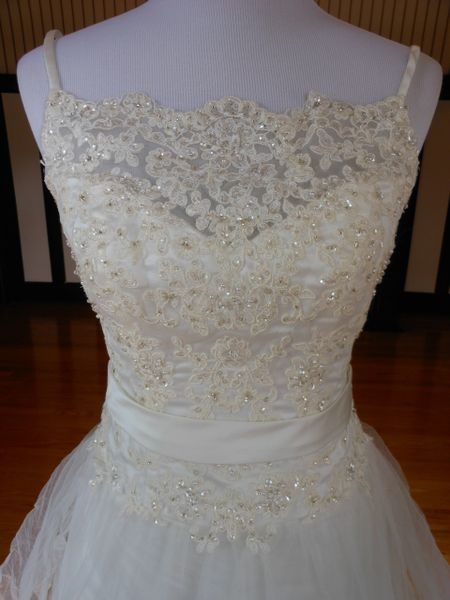 Miss Kelly Paris Wedding Dress 72R04189 | Anne Bridal ...