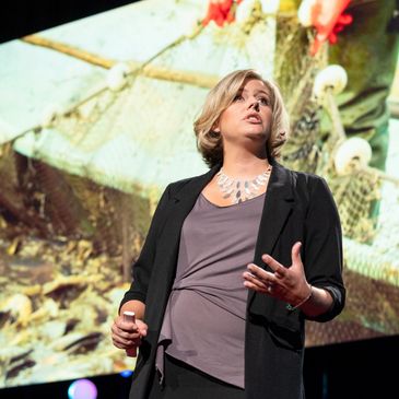 Claire Simeone gives TED talk on Zoognosis