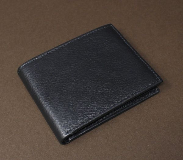 BW125 -RFID COWHIDE FULL GRAIN LEATHER BI-FOLD WALLET | Black Iron Canada