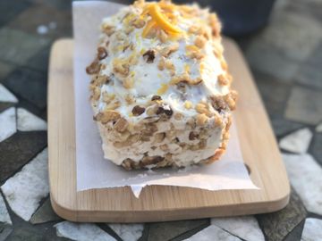Linda's Cottage Kitchen - Carrot Cake with Walnuts