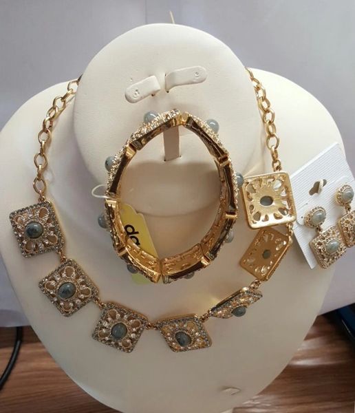 Gold Plated Deisgn Necklace 3 Pcs Set
