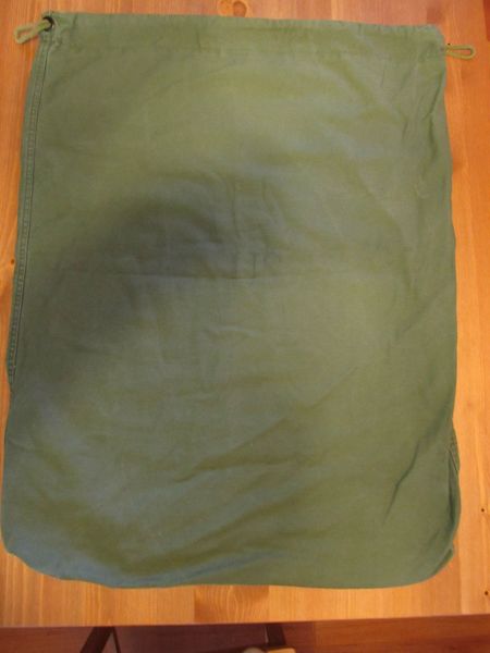 USGI Soldiers Barracks / Laundry Bag Army USMC Air Force Navy OD Green ...