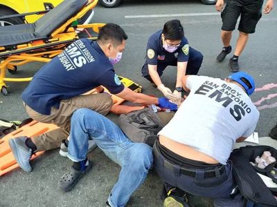 Metro Vision Trainees on OJT under supervision San Antonio EMS responding to an actual emergency