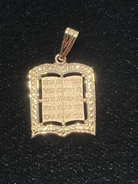 Charm Ten Commandments 14 Kt Gold 1/2" X1/2"