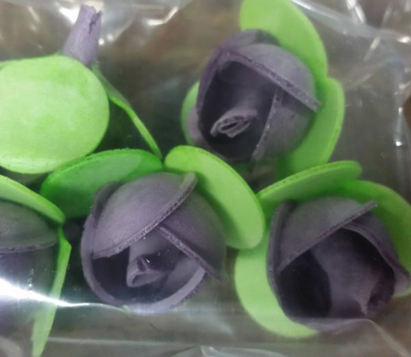 WAFER BABY ROSES