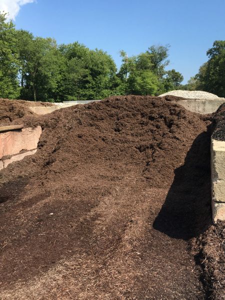 Mulch Hardwood   Rs=w 600,h 600