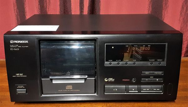 Pioneer PD-F605 File Type Compact Disc Player CD Player 1995 Black