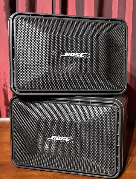 Bose Model 101 Music Monitor Bookshelf Speakers1991 Black