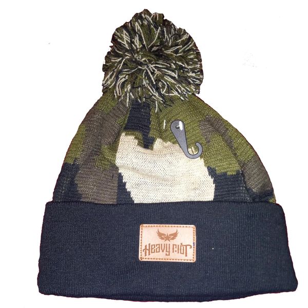 CAMOFLAGE BEANIE WITH BALL