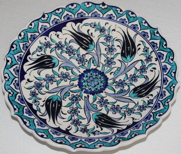 10" Blue & White Turkish Iznik Carnation & Tulip Pattern Plate