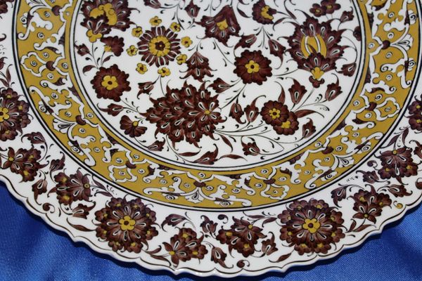 Turkish 16 Handmade Iznik Floral Pattern Plate In Velvet Box