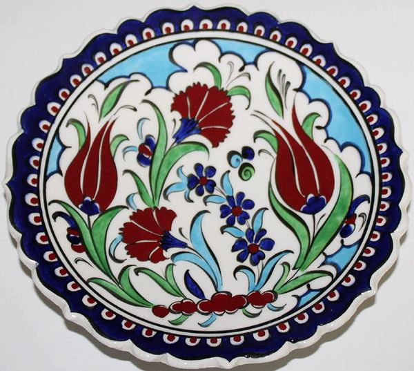 7" (18cm) Turkish Iznik Red Carnation Pattern Ceramic Plate