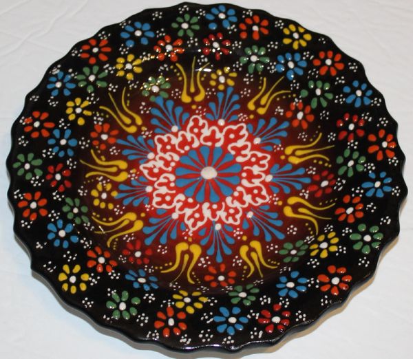 7" (18cm) Turkish Iznik Raised Floral Pattern Plate