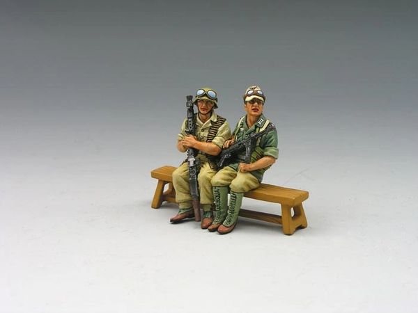 KING AND COUNTRY, AK045, 1/30, SEATED AFRICA KORP (NO BENCH) (BOXED)