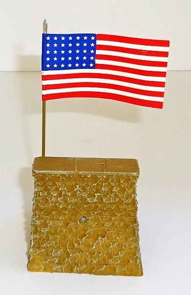 QUARTERMASTER CORP, REWST 4, 1 /32 & 1/30, REVIEW STAND WITH U S FLAG (UNBOXED)