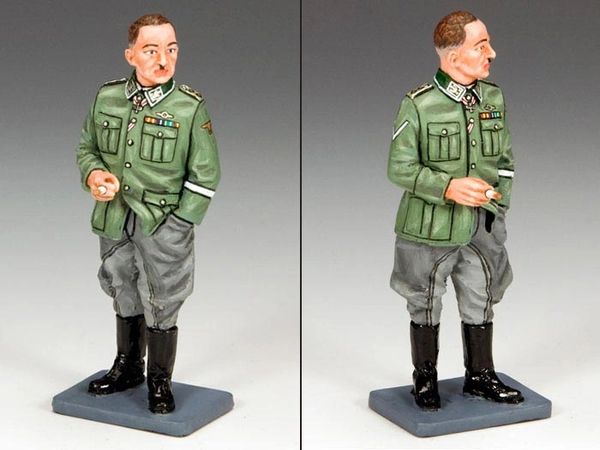 KING AND COUNTRY, LAH146, 1/30, SEPP DIETRICH RELAXING, (BOXED)