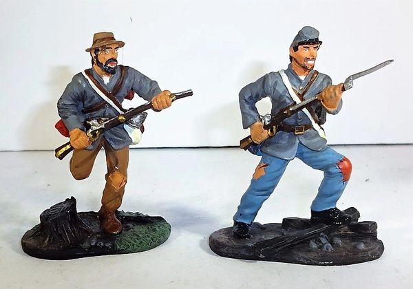 BRITAINS, 00279, 1/32, CONFEDERATE INFANTRY CHARGING, (BOXED)