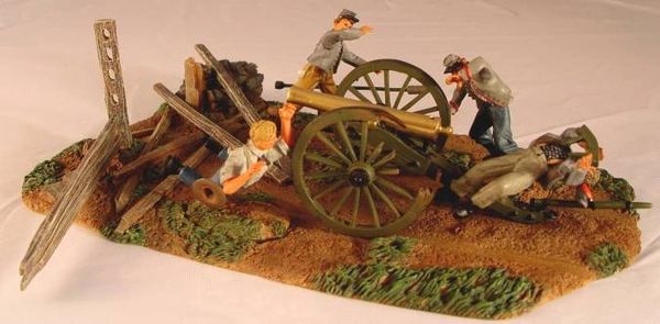 CONTE, ACW57147 1/32, CONFEDERATE ARTILLERYMAN UNDER FIRE, (BOXED)
