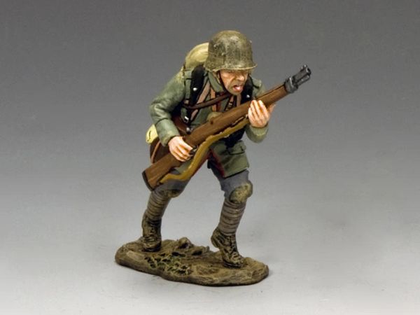 KING AND COUNTRY, FW215, 1/30, German Advancing with Rifle BOXED