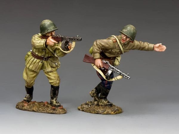 KING AND COUNTRY, RA073, 1/30, Red Army Soldiers Attacking (Boxed)