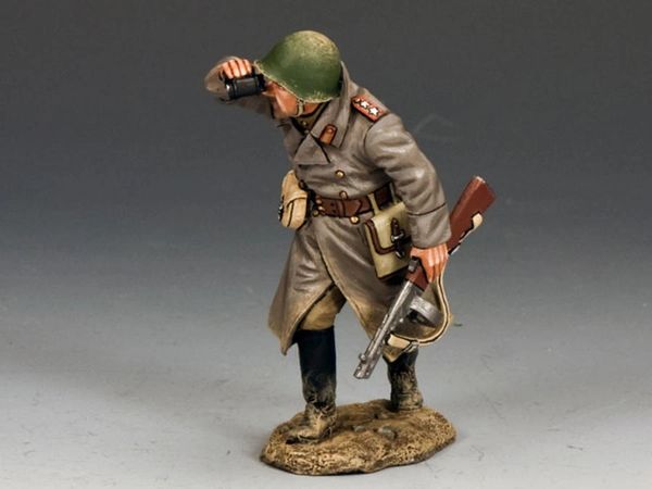 KING AND COUNTRY, RA031, 1/30, Red Army Officer with binoculars (Boxed)