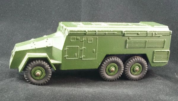 DINKY TOYS 677, die cast vehicle, Armoured Command Vehicle (unboxed)