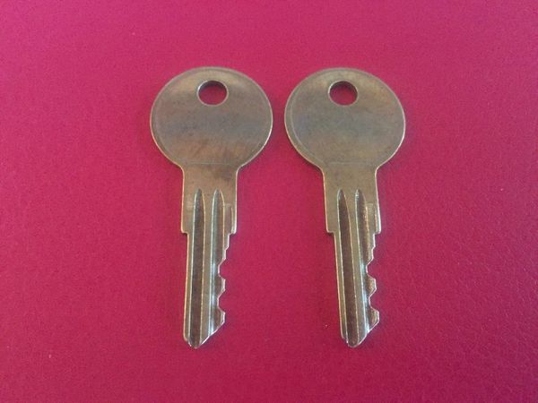 B t key. Ключ t10423h. Г-образный ключ t25 super b tb-7625 двусторонний. B t key. Ключ t10423h.