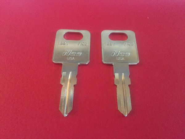 2 Global Link RV Brass Code Cut Keys G301 to G350 Travel Trailers Lock  Key 