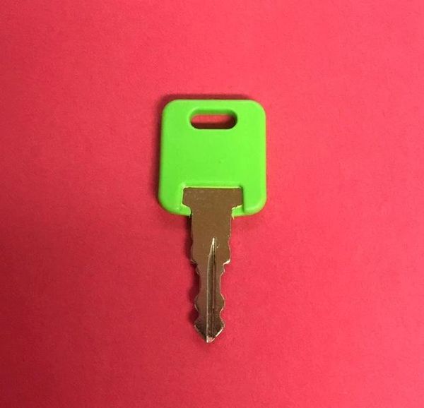 1 FIC Motorhome Travel Trailer RV Camper Topper Master Key MK9901