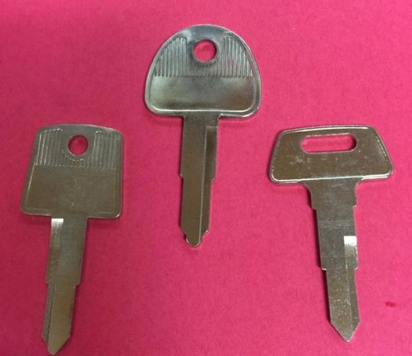 2 Motorcycle keys Rare Honda Kawasaki Suzuki Yamaha 4 wheeler Atv Code