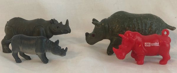 Rhino Family 2
