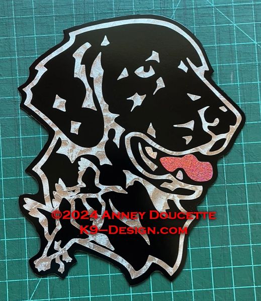 Flat-Coated Retriever Headstudy with Ducks Small Magnet - Black or Liver