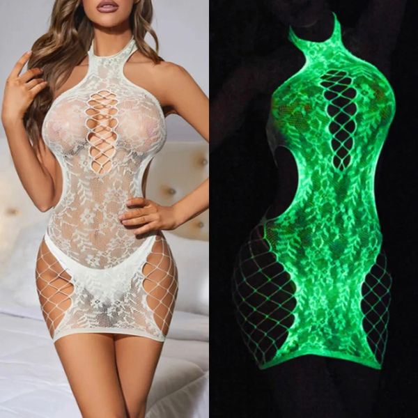 LU407 Luminous Fishnet Floral Pattern Hollow-out Chemise O/S