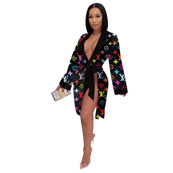 KJ115 Black Stars and V Design Silk/Satin Robe