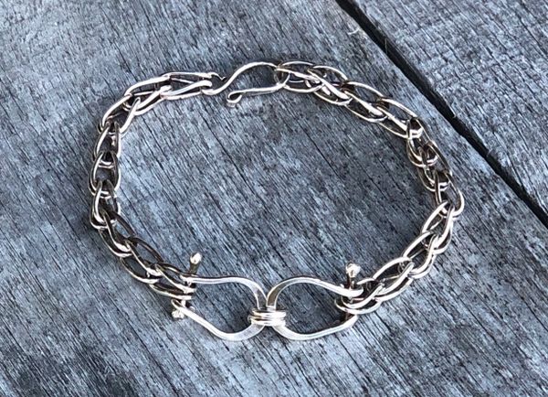 Soldered Interlocking Link Bracelet 10/12 | Pumpkin Glass