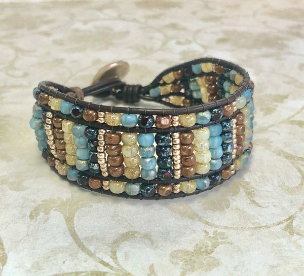 Trica Woven Bracelet Kit Pumpkin Glass