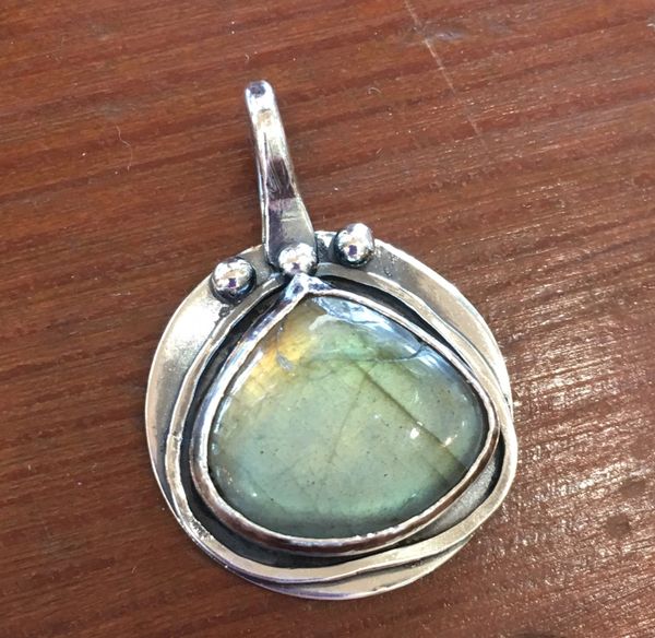 How-to Make a Cabochon Bezel Setting 