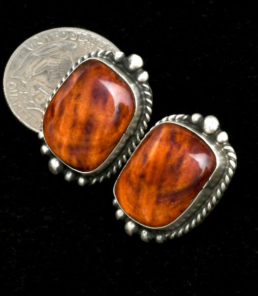 Elouise Kee' mahogany color spiney oyster-shell Navajo earrings. #2382