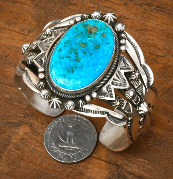 Stunning Navajo Kingman turquoise cuff by Aaron Toadlena. #2384