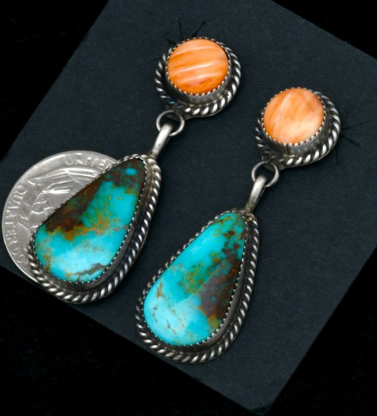 Turquoise and spiney oyster-shell Navajo earrings. #2318a