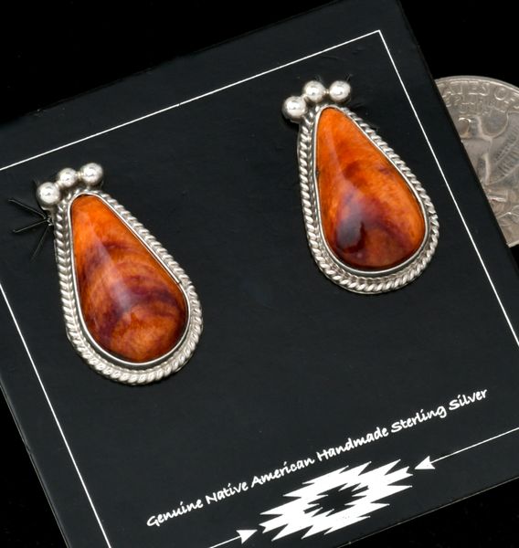 Phillip Yazzie' mahogany-color spiney oyster shell Navajo earrings. #2457a