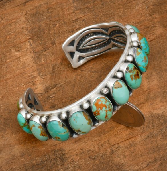 Robert Johnson' thicker gauge traditional Navajo 7-inch cuff. #2527