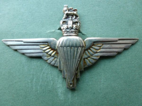 Parachute Regiment (metal) | British Military Badges