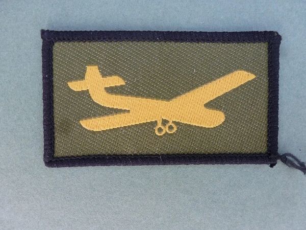 KORBR/Staffs (yellow on sand) (3.5 x 6cm) | British Military Badges