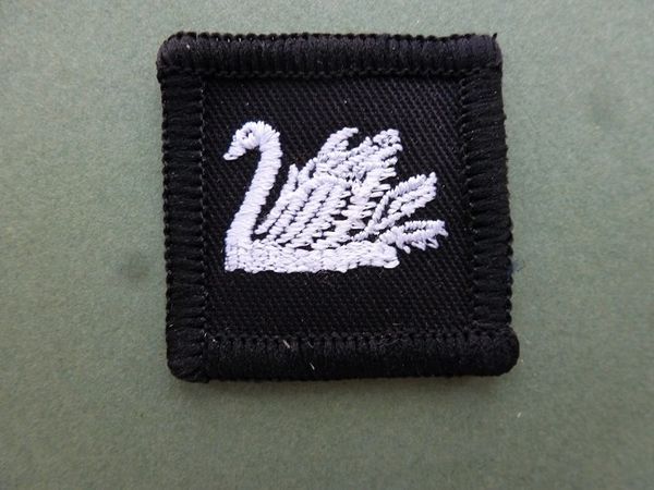 30 Signal Regiment (white, black) (3.5cm squ) | British Military Badges