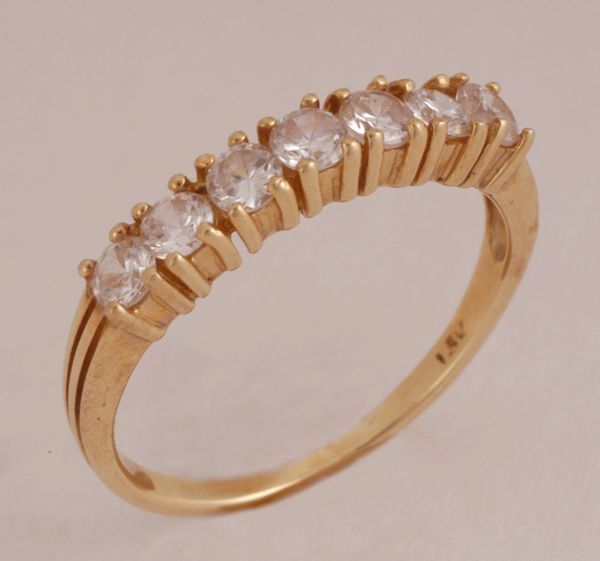 'Classic' Ring